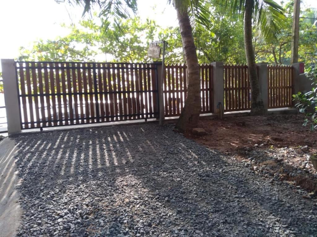 Surf Villa Hiriketiya Matara Exterior foto