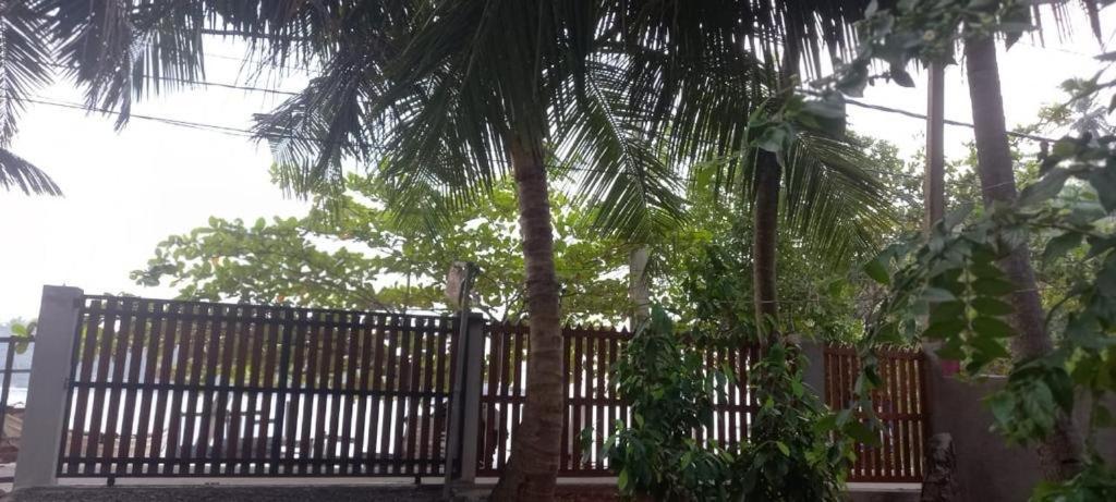 Surf Villa Hiriketiya Matara Exterior foto
